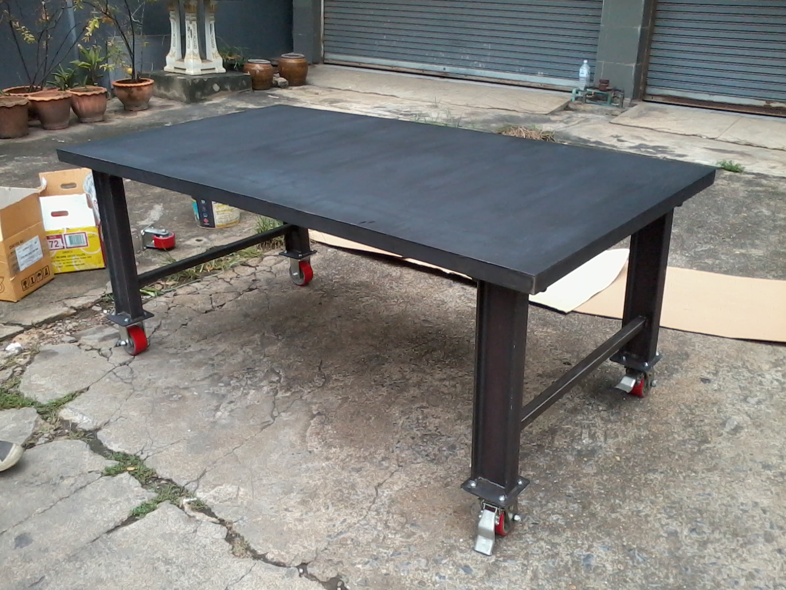 Iron Table Code IRAT001 size 100x180x75 cm.